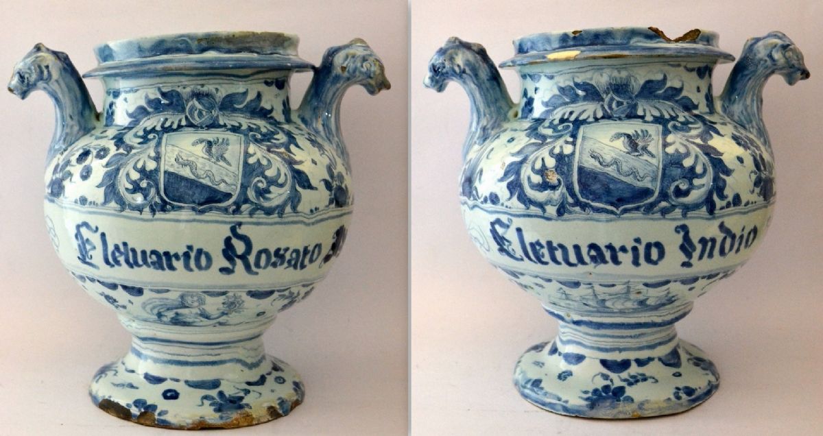 Magnifique paire de vases électuaires - VENDUE